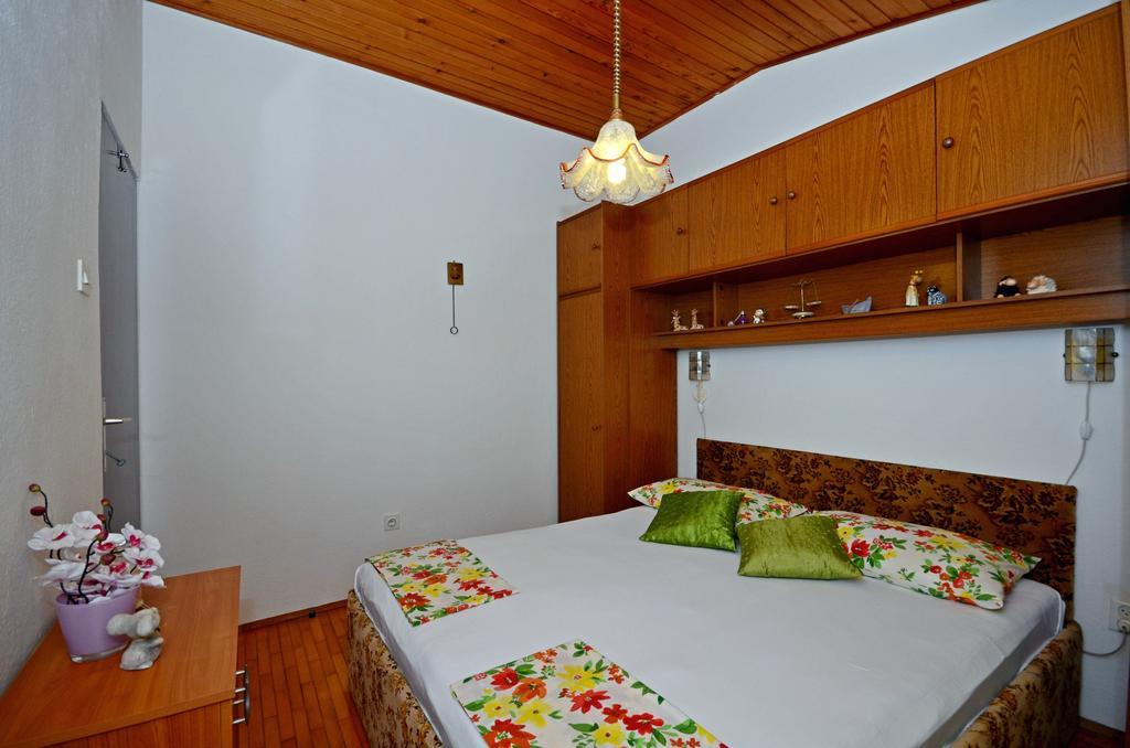 Apartments Katica Трогир Екстериор снимка