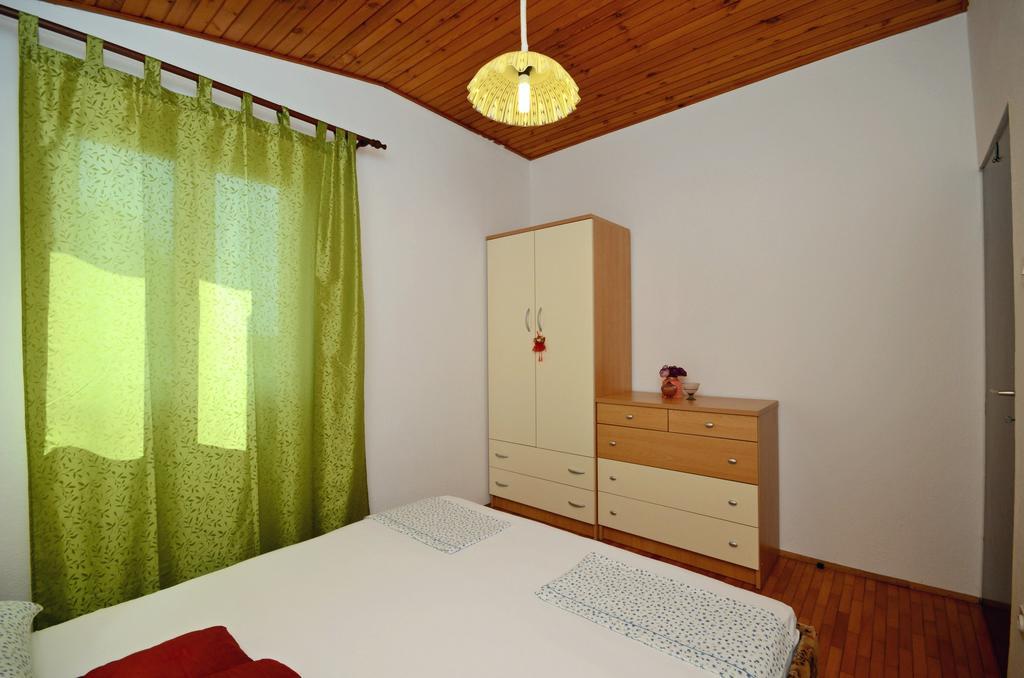 Apartments Katica Трогир Екстериор снимка